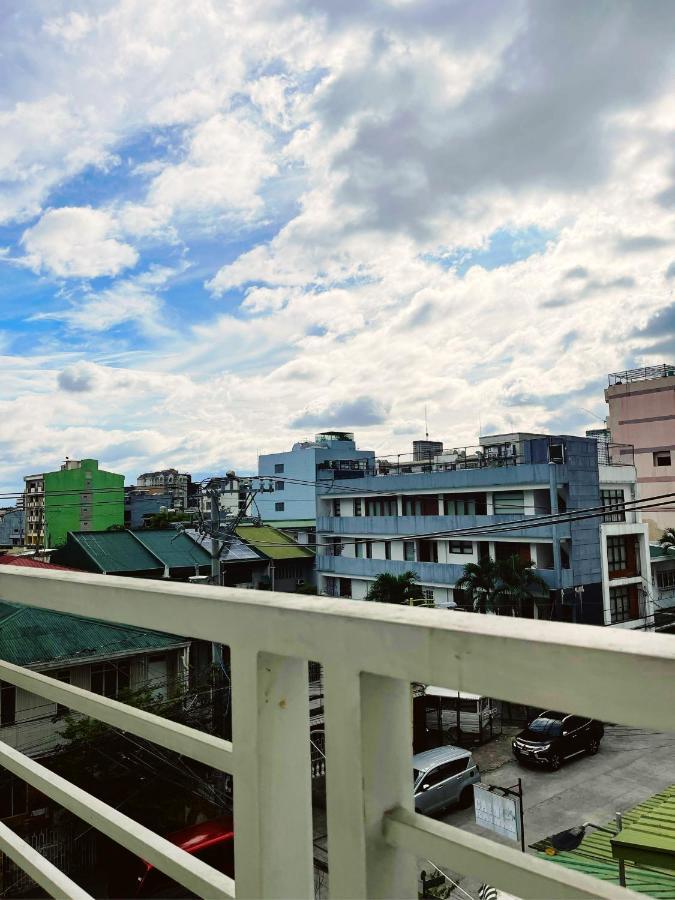 Airo Suites Makati Πασάι Εξωτερικό φωτογραφία